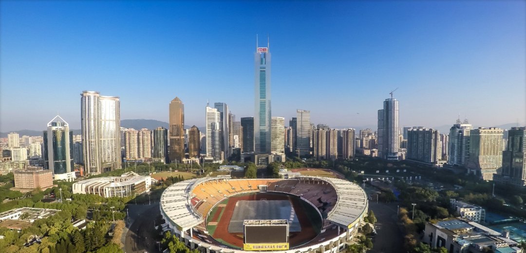 开云体育-许家印搞球往事